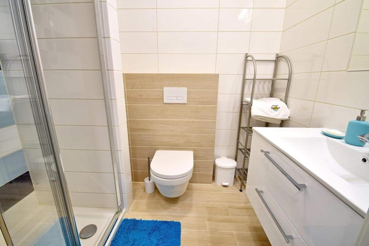 Aquamarina Onyx 18 Miedzyzdroje